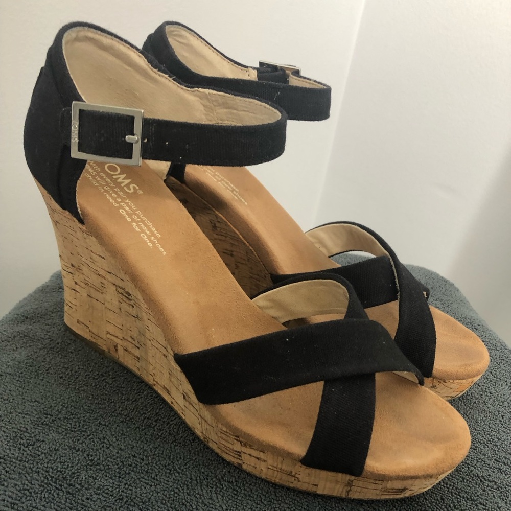 Toms wedge sandals